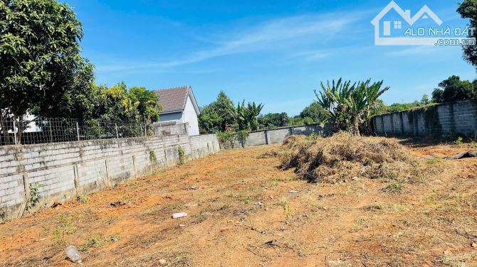 HOÀ LONG - TP BÀ RỊA - Cách chợ Hoà Long chỉ 1.4km 🌈🌈🌈 DT 1005M2 - 20x50M - 2