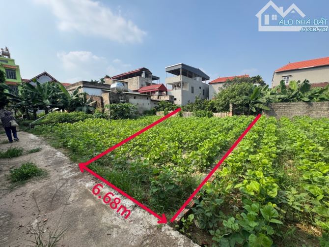 Bán gấp ,thửa đất Vạn Phúc ô tô đỗ cổng thửa đất vuông vắn diện tích 100m giá 3.7 tỷ - 2