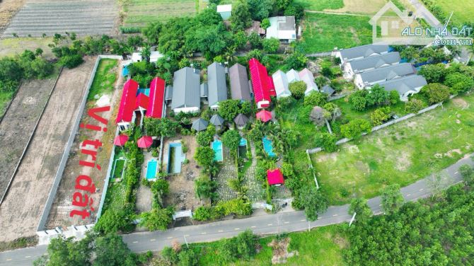 BÁN ĐẤT XÃ ĐẤT ĐỎ - TP HỒ CHÍ MINH; KHU TOÀN NHÀ VƯỜN BIỆT THỰ 🌈🌈🌈DT 987M2 ~ 1000M2 - 2