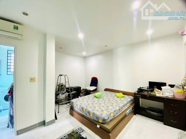 nhà 3 tầng 4pn ngay phan huy ích gò vấp 42m2 chỉ hơn 3 tỷ bán gấp - 2