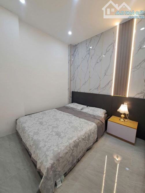 SIÊU HIẾM NGUYỄN VĂN KHỐI. GÒ VẤP – NHÀ NGANG KHỦNG – SÁT LÀNG HOA – GIÁ NHỈNH 4Đ - 3