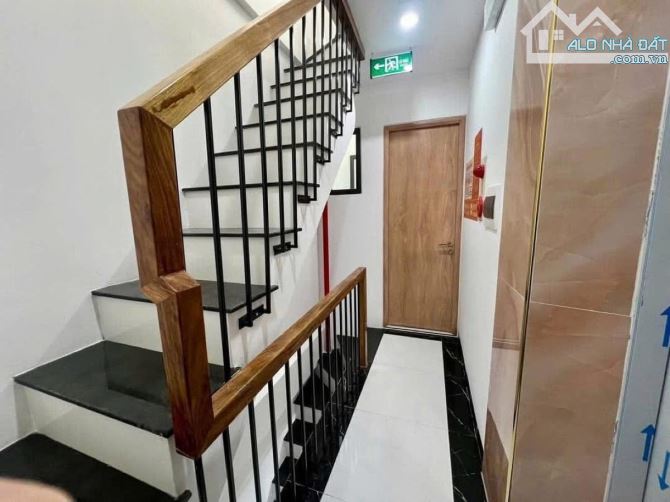 Bán toà CHDV 7 tầng Cổ Nhuế, 65m2 , 16 phòng, PCCC, 10m ra oto. Mỗi tháng 70tr. - 3