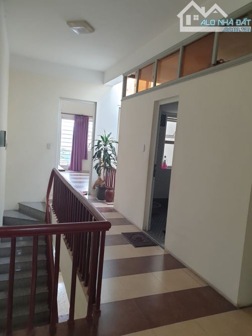 Cho thuê nhà mặt phố để kinh doanh hoặc làm văn phòng và ở - 3