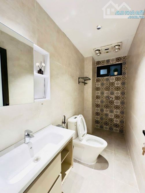 Bán nhà Minh Khai 55m2 - 5 tầng, thang máy, ngõ 3 gác đỗ cửa, 10m ra phố - 12x tỷ - 3