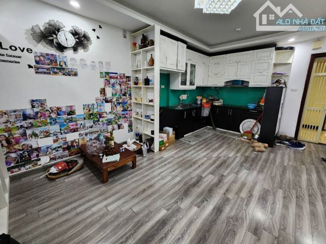 Bán gấP, trả NH-Chỉ 3,99 tỷ - CC Thạch Bàn CT2A 1 căn duy nhất - 69m2 2PN + 1 - 3