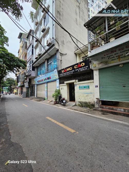 Mặt phố Giáp Nhị ,diện tích 86/90m. 2tầng, MT 4.3m . Giá 29 tỷ Hoàng Mai