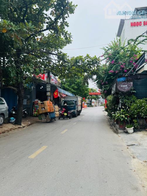 🌹 BÁN LÔ ĐẤT MẶT ĐƯỜNG HẠ ĐOẠN 2 🌹 Diện tích :62.5m ngang 5m  HƯỚNG : Tây bắc ( tây tứ t - 3