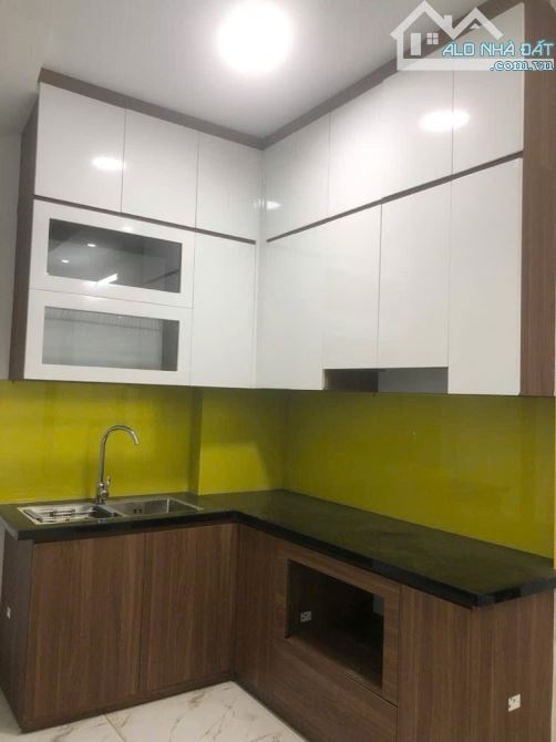 NHÀ ĐẸP,XÂY MỚI VĂN HƯƠNG TÔN ĐỨC THẮNG- 5TẦNG -DT 33M2 -MT 4.2m giá chỉ, 7.5 TỶ - 3