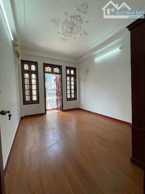 TRẦN THÁI TÔNG CHƯA ĐẾN 7 TỶ SỞ HỮU NGAY CĂN NHÀ DIỆN TÍCH 35M, 5 TẦNG, NỞ NHẸ 6CM - 3