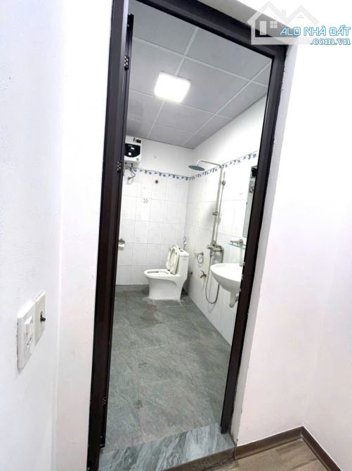 Bán nhà 4 tầng Lý Anh Tông hud A dt  88m mt 5.5m hướng TN giá 26.5 tỷ - 3
