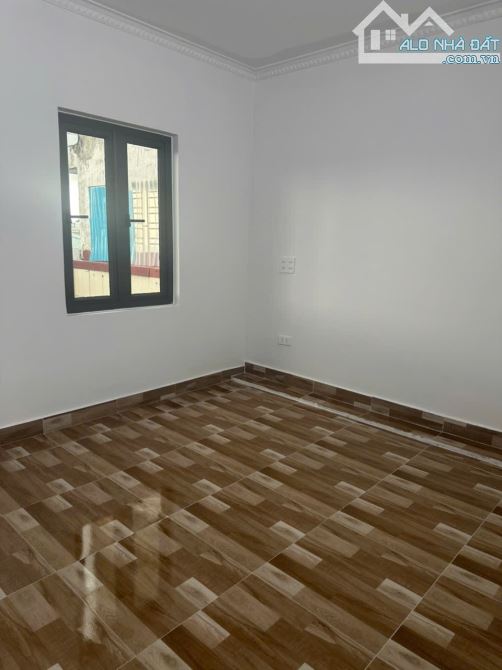 Bán Nhà Trần Nguyên Hãn Ô Tô Vào Nhà Xây Độc Lập - 3