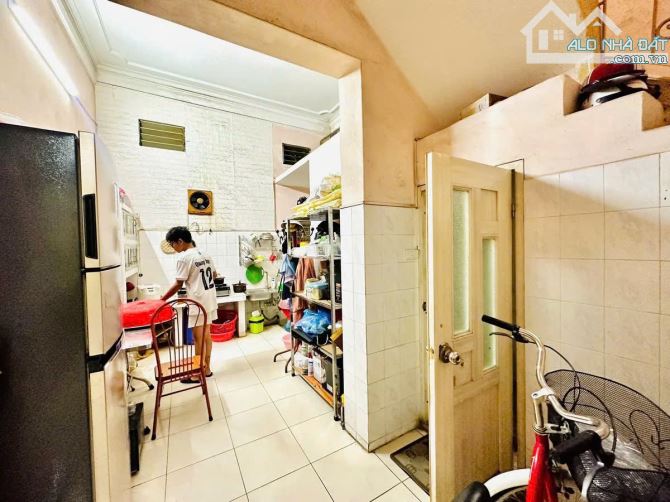 BÁN NHÀ HÀO NAM - Q. ĐỐNG ĐA - MẶT TIỀN RỘNG - NGÕ THÔNG KINH DOANH - DÒNG TIỀN - 61M . - 3