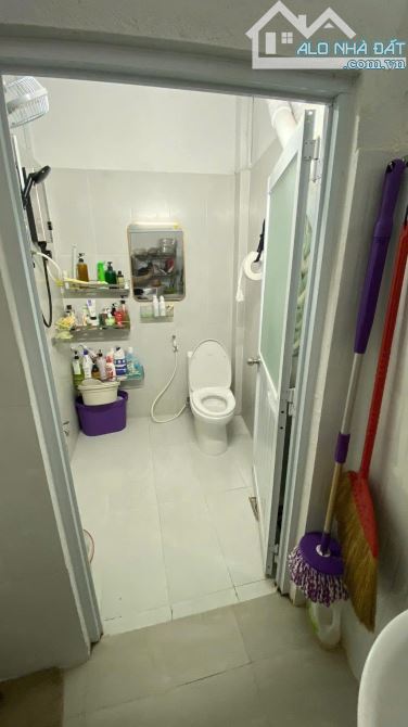 Hiếm! Nhà MT đường nhựa nhánh Trường Chinh - chủ ở lâu đời - 3