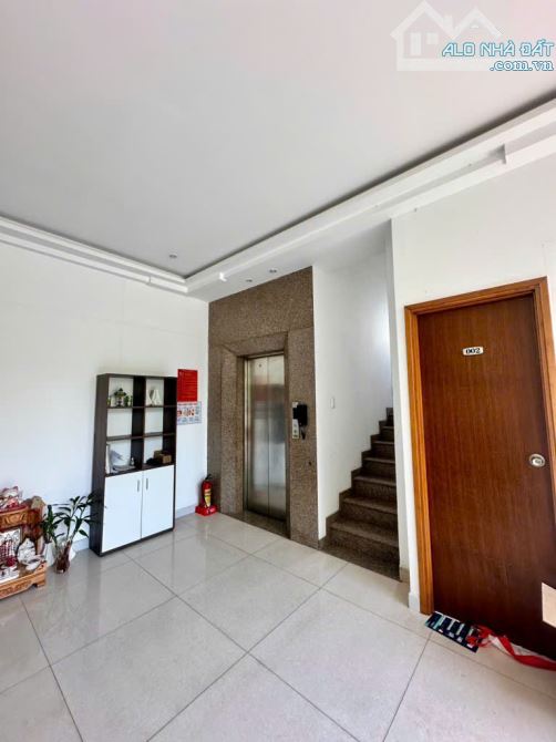 Biệt thự 4 tầng, MT đường số Thảo Điền 220m2 – Giá 39,9 tỷ. - 3