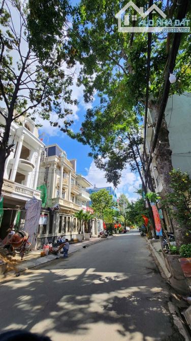 Biệt thự góc 2 mặt hẻm Tân Kỳ Tân Quý, 173m2 ( 10 x 18 ) 4 TẦNG 7PN thang máy - 3