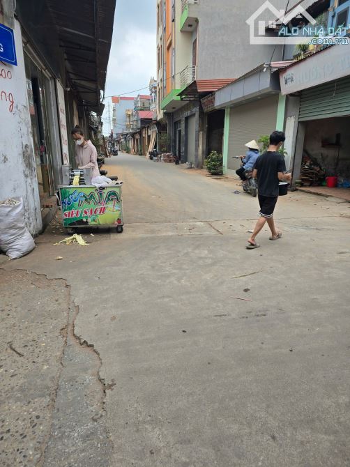 Cực kỳ cần bán nhà DT 336 TỪ  SƠN  thông số đẹp, mặt tiền rộng 22m chia được 6 sổ chỉ 5 tỷ - 3