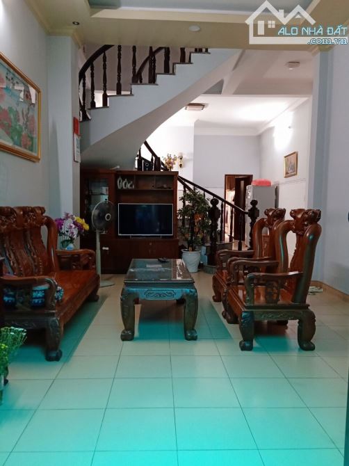 Nhà Đẹp Gần Chợ Hạnh Thông Tây 2 Lầu Hẻm 7m DIện Tích 68m2 - Giá Chỉ 7.2 Tỷ TL - 3