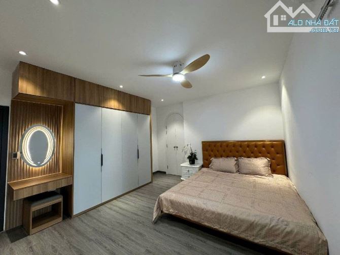 Cần bán căn hộ Chung Cư Thăng Long Garden 250 Minh Khai - 132m2 x 3 Ngủ 2 vs - 2 Bancong - 3