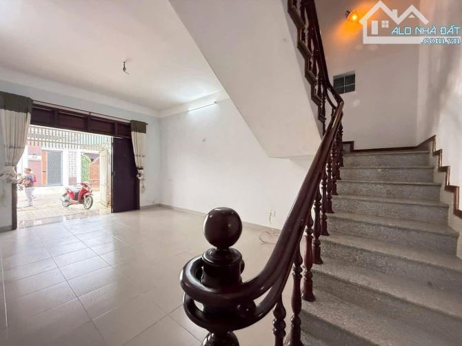 BÁN NHÀ ĐƯỜNG AN DƯƠNG VƯƠNG - GẦN CHỢ PHAN ĐÌNH PHÙNG - DT 6x27m - THỔ CƯ - GIÁ - 3