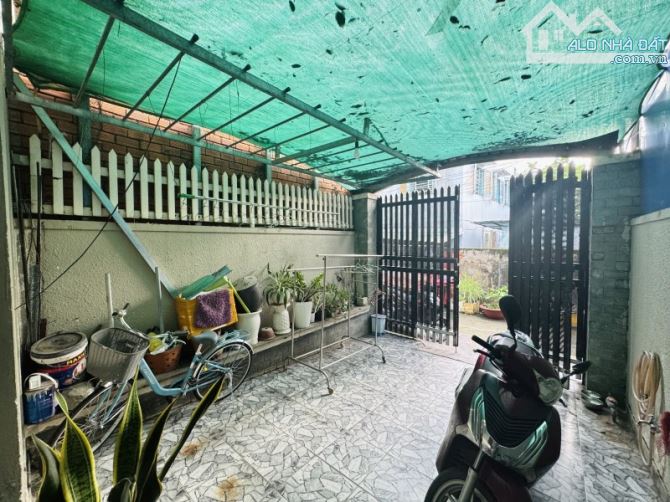 VÕ VĂN NGÂN - LINH CHIỂU - 72M2 - NHÀ 3 TẦNG BTCT - GẦN CHỢ THỦ ĐỨC - ÔTÔ NGỦ TRONG NHÀ - 3