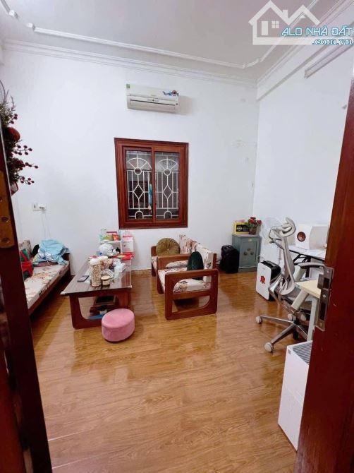 HOÀNG CẦU ĐỐNG ĐA 17TỶ 55M 4T MT 5M PHÂN LÔ 1M RA ÔTÔ TRÁNH NHÀ 2 THOÁNG TRƯỚC SAU - 3