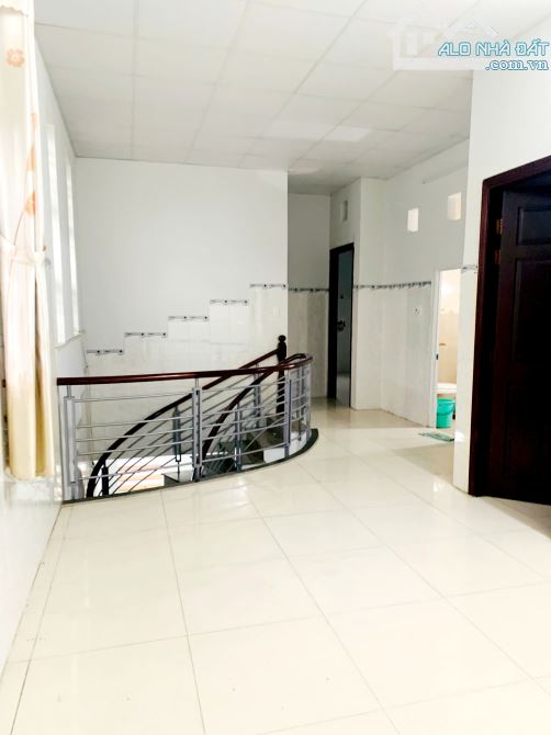 Bán Nhanh Biệt Thự 8x20m KDC Hoàng Hải Bà Điểm Hóc Môn Giá 8.25 Tỷ Đang Cho Thuê 12tr/th - 4