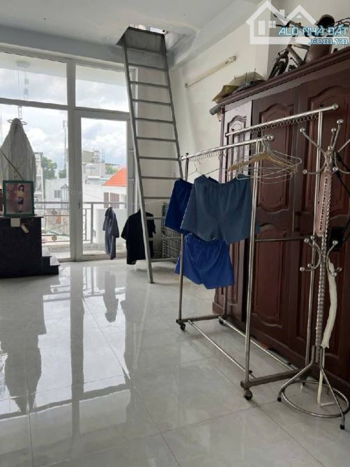 Bán gấp nhà đẹp ở ngay Phạm Thế Hiển, xe hơi ngủ nhà( khu Lê Bôi), 94m2, SHR, chỉ 7,9 tỷ. - 4