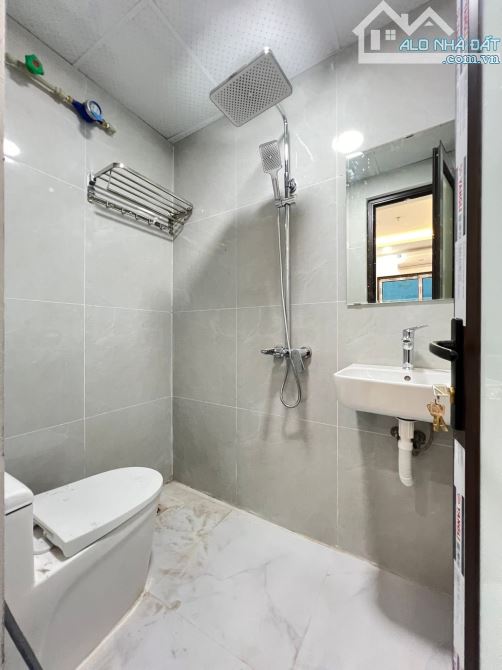 CCMN Ngoại Thương, Chùa Láng, diện tích 69m2, 6.5 tầng, 18 phòng, dòng tiền thuê 70tr. - 4
