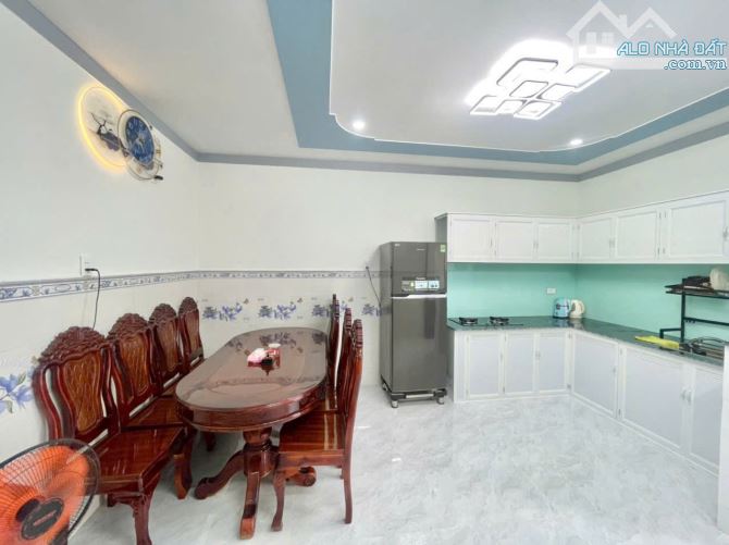 Bán nhà lầu lửng 72m2 ngay trung tâm P.Quang Vinh, SHR thổ cư 100%, đường ô tô vào tận cửa - 4