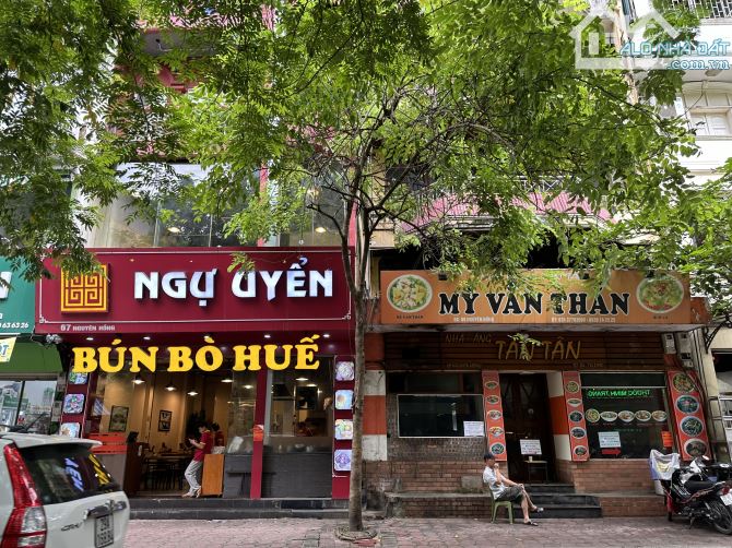 Siêu hiếm! Bán nhà mặt phố Nguyên Hồng Đống Đa - 50m2 MT 5.5m kinh doanh vỉa hè giá 28 tỷ - 4