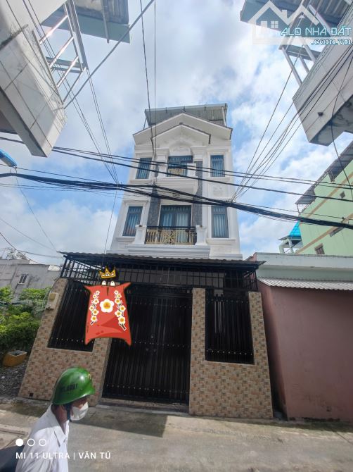 🔥 BÁN NHÀ 2 LẦU – LÔ NHÌ HẺM NGUYỄN BÌNH, NHÀ BÈ 🔥 ✅ Vị trí tiềm năng: Gần UBND Nhà Bè, - 4