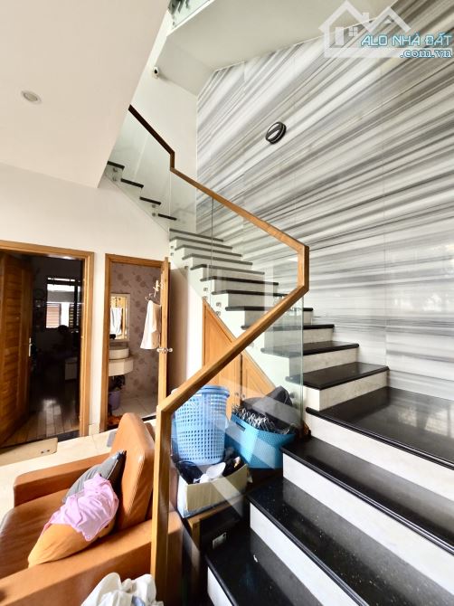 SIÊU PHẨM MẶT TIỀN ĐƯỜNG 16M – NGAY ĐỖ XUÂN HỢP – 3 TẦNG 8PN – DIỆN TÍCH KHỦNG 172M2 - 2X - 4