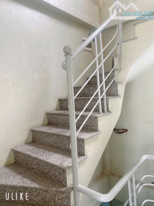 MẶT PHỐ KINH DOANH GIẢI PHÓNG THANH XUÂN 8TỶ 39M 4T MT 4M NHÀ ĐẸP DÂN XÂY SỔ HOA HẬU - 4