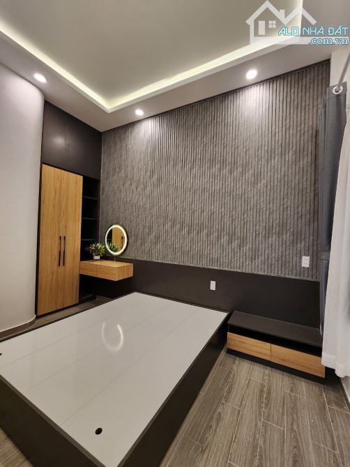 Nhà Mới Thiết Kế Sang Trọng ĐẦY ĐỦ NỘI THẤT XỊN - Hoàn Công Đủ - Ngang Hơn 5m Chỉ 6,5Tỷ TL - 4