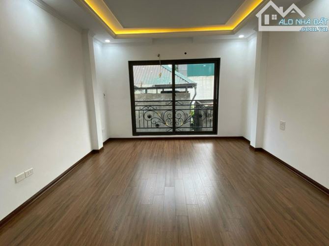 GẤP! Bán nhà Khương Đình, Thanh Xuân,ngõ nông,DT 50m*5T, Full nội thất, giá hơn 8 tỷ. - 4