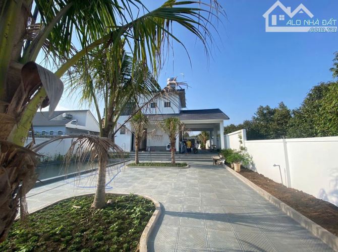 BIỆT THỰ VƯỜN LONG PHƯỚC - TP BÀ RỊA ; SẴN VILLA HỒ BƠI SIÊU ĐẸP 🌈🌈🌈DT 810M2 - 4