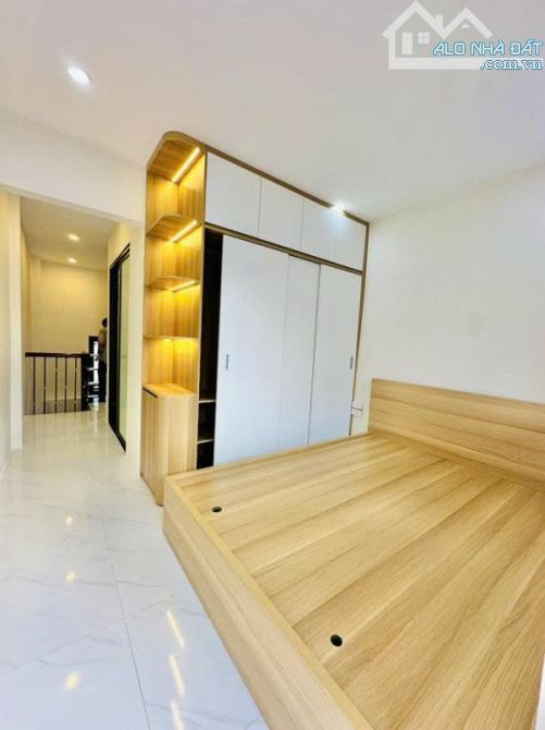 BÁN CĂN HỘ TẬP THỂ NGÕ 33 NGUYỄN AN NINH – 60M² – 2 TẦNG – Ô TÔ ĐỖ CỬA – GIÁ 2.95 TỶ - 5