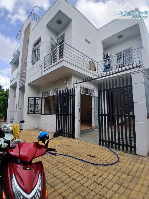 🏦HÓC MÔN THỊ TRẤN 1SET ĐƯỜNG QUANG TRUNG TRỆT LẦU NGANG 12x11,5‎ = 138 GIÁ CHỈ 5,6 tỷ TL - 5