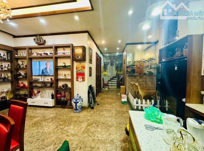 Cần bán nhà phân lô quân đội ngõ 699 Lạc Long Quân-Phường Tây Hồ-Hà Nội 105m2x5T,33 tỷ - 5
