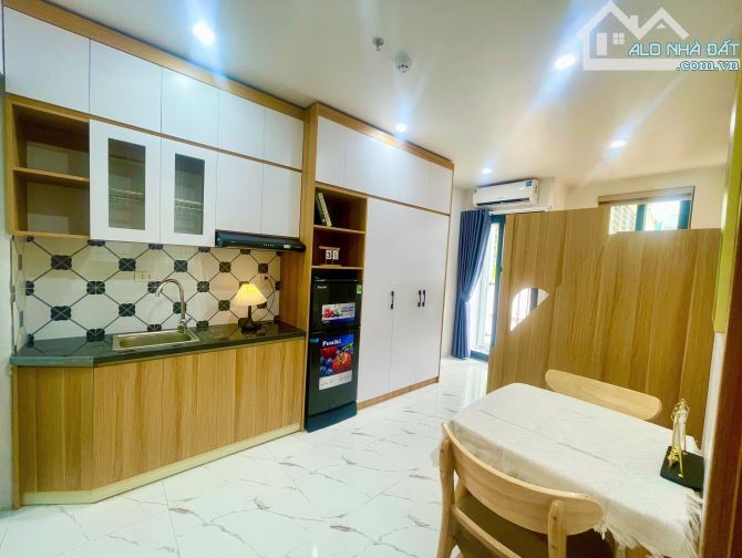 Bán Toà CHDV mới Phố Chùa Láng, Đống Đa 80m2 7T MT5.6m hơn 23 tỷ 21P, Dòng tiền 1.5tỷ/năm - 5