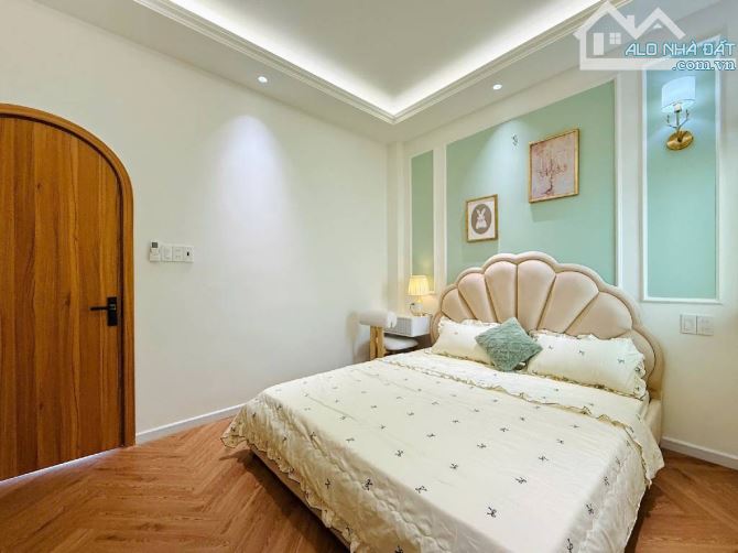 🏡 NHÀ MỚI 100% - 4 TẦNG - HẺM XE HƠI - GÒ VẤP GIÁ TỐT - CHỈ VIỆC DỌN VÀO Ở! - 5