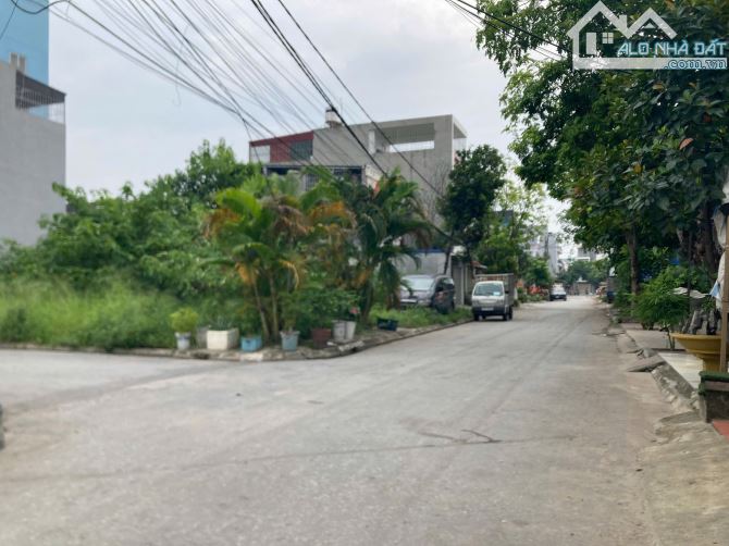 🌹 BÁN LÔ ĐẤT MẶT ĐƯỜNG HẠ ĐOẠN 2 🌹 Diện tích :62.5m ngang 5m  HƯỚNG : Tây bắc ( tây tứ t - 6