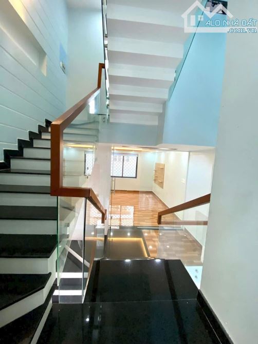 Mặt tiền đường Vành Đai Trong, 84m2 ( 4 x 21 ) 5 TẦNG 5PN , ở và làm Văn phòng công ty - 6