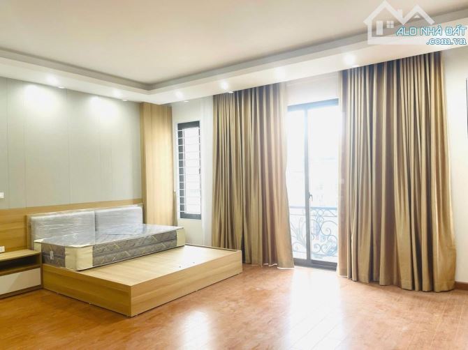 BÁN NHANH NHÀ PHỐ TRỊNH CÔNG SƠN LẠC LONG QUÂN TÂY HỒ 50M 8 TẦNG THANG MÁY VIEW HỒ OTO - 6