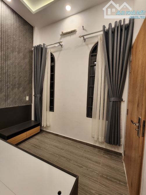 Nhà Mới Thiết Kế Sang Trọng ĐẦY ĐỦ NỘI THẤT XỊN - Hoàn Công Đủ - Ngang Hơn 5m Chỉ 6,5Tỷ TL - 6