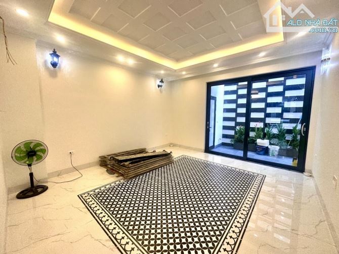 giảm 1.5 tỷ bán gấp thu hồi vốn nhà Thạch Bàn, 6 tầng thang máy, Gara oto, Dt 90m2-14.x ty - 6