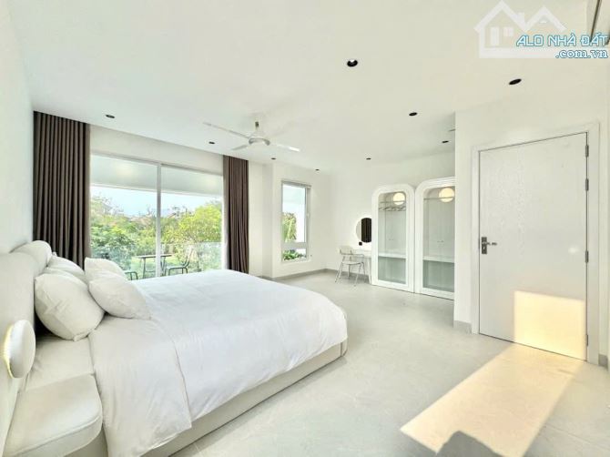 Villa vị trí Kim Cương ngay sông Hàn - Hơn 1300m2 - Dòng tiền hơn 100 triệu/ tháng. - 7