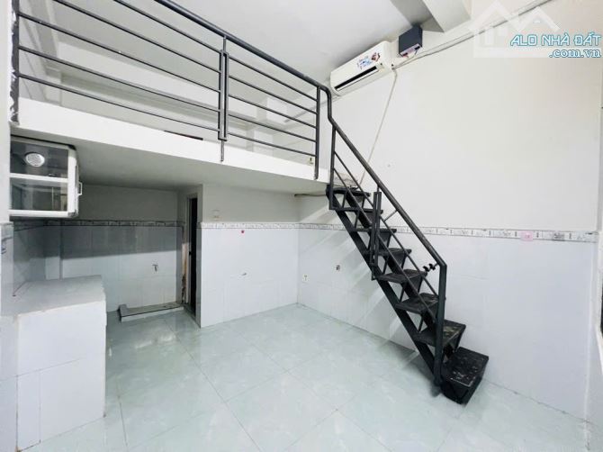TOÀN NHÀ MẶT TIỀN ĐỖ NHUẬN - 7 TẦNG HẦM + THANG MÁY - 166M2 - 30 PHÒNG - GIÁ 40.X TỶ - 7