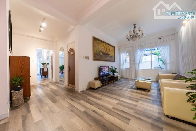 VILLA MẶT TIỀN VẠN HẠNH 378M2 2 TẦNG CÓ 7PN, SÂN VƯỜN RỘNG CÁCH CHỢ ĐÀ LẠT 7P ĐI XE 34 TỶ - 8