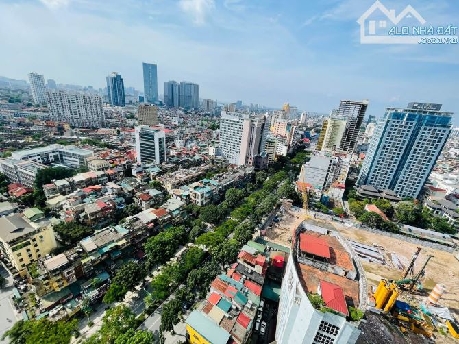 Bán chung cư phố Láng Hạ - 199m2 cực rộng -view triệu đô - cực hiếm - 8